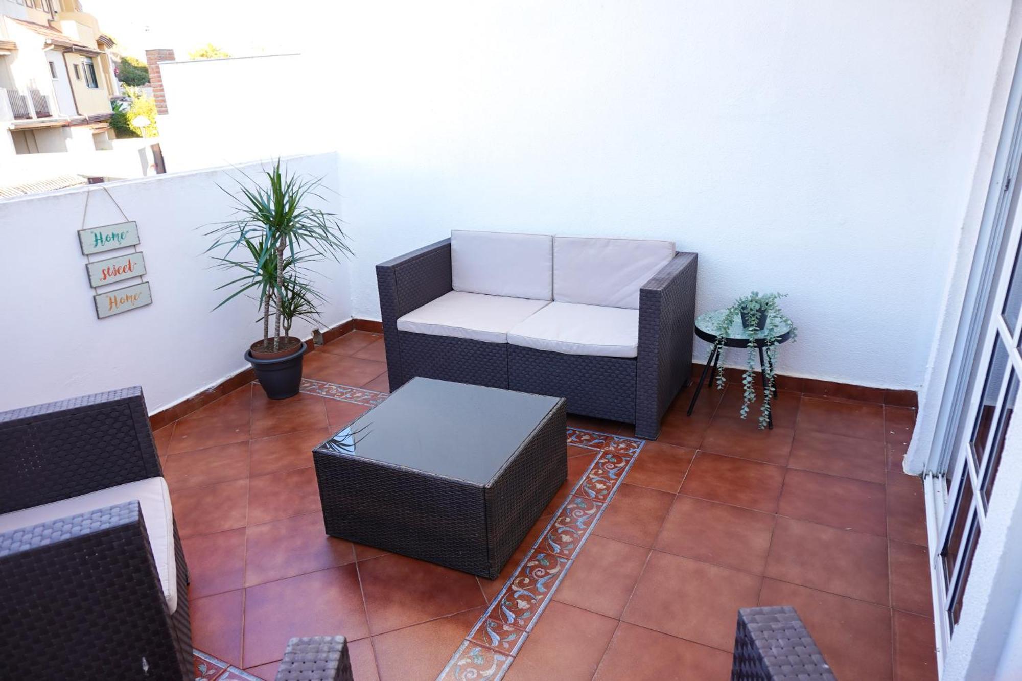 Tarifa Family House 5 Min Walk To The Beach And Old Town ภายนอก รูปภาพ
